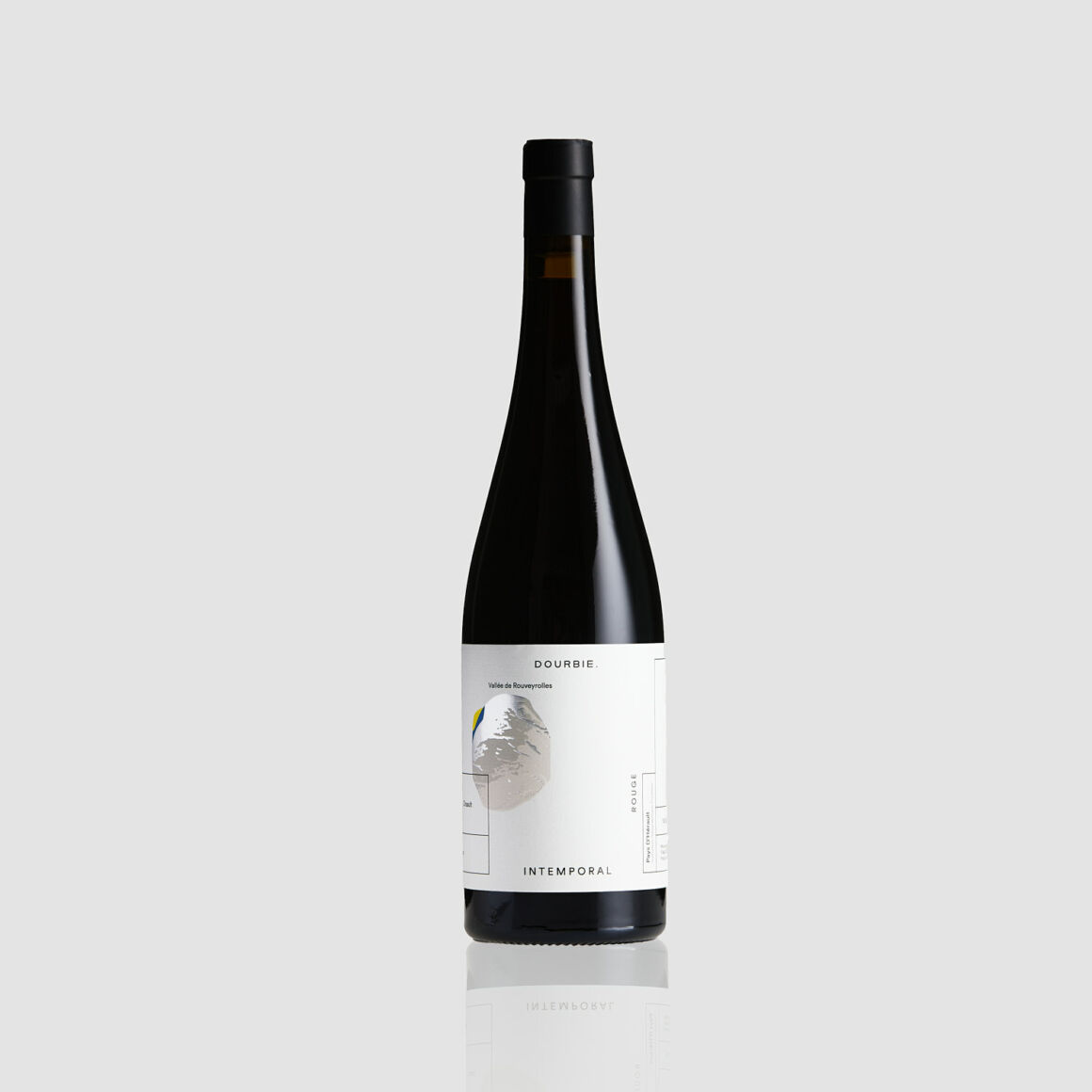 packshot bouteille vin domaine dourbie montpellier